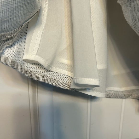 CAbi Luna linen blend circle skirt - Picture 8 of 9